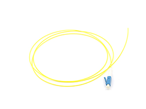 Jarretière et pigtails de fibre optique